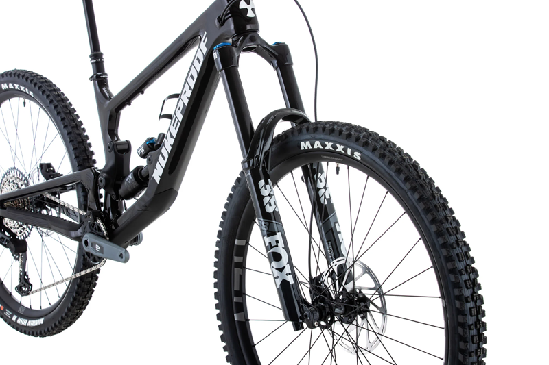 Nukeproof Giga 290 Elite 2024 - Carbon in Cosmic Black-1
